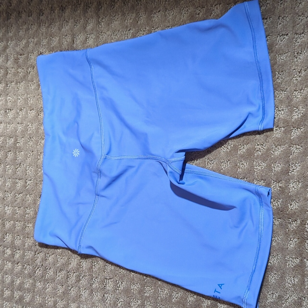 Athleta Elation Train 7" Short